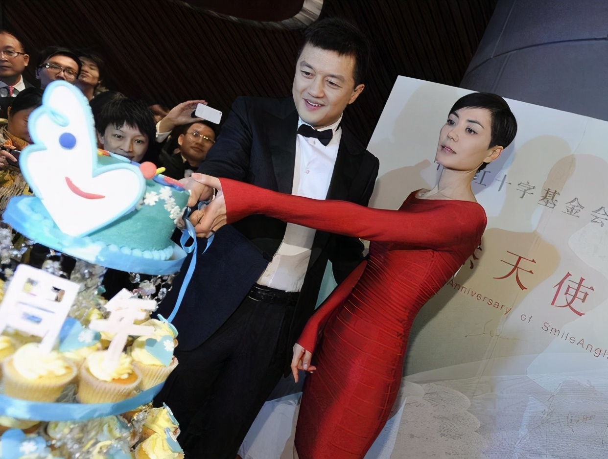 霍建华林心如吵架风波后首次同框,林心如霍建华当街吵架是真的吗