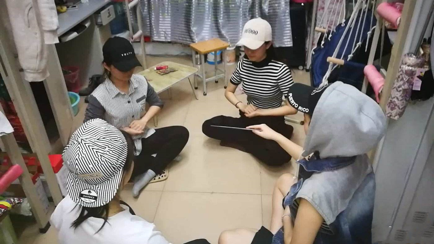 和舍友关系不好他还来借你东西,室友借你东西不想借是为什么