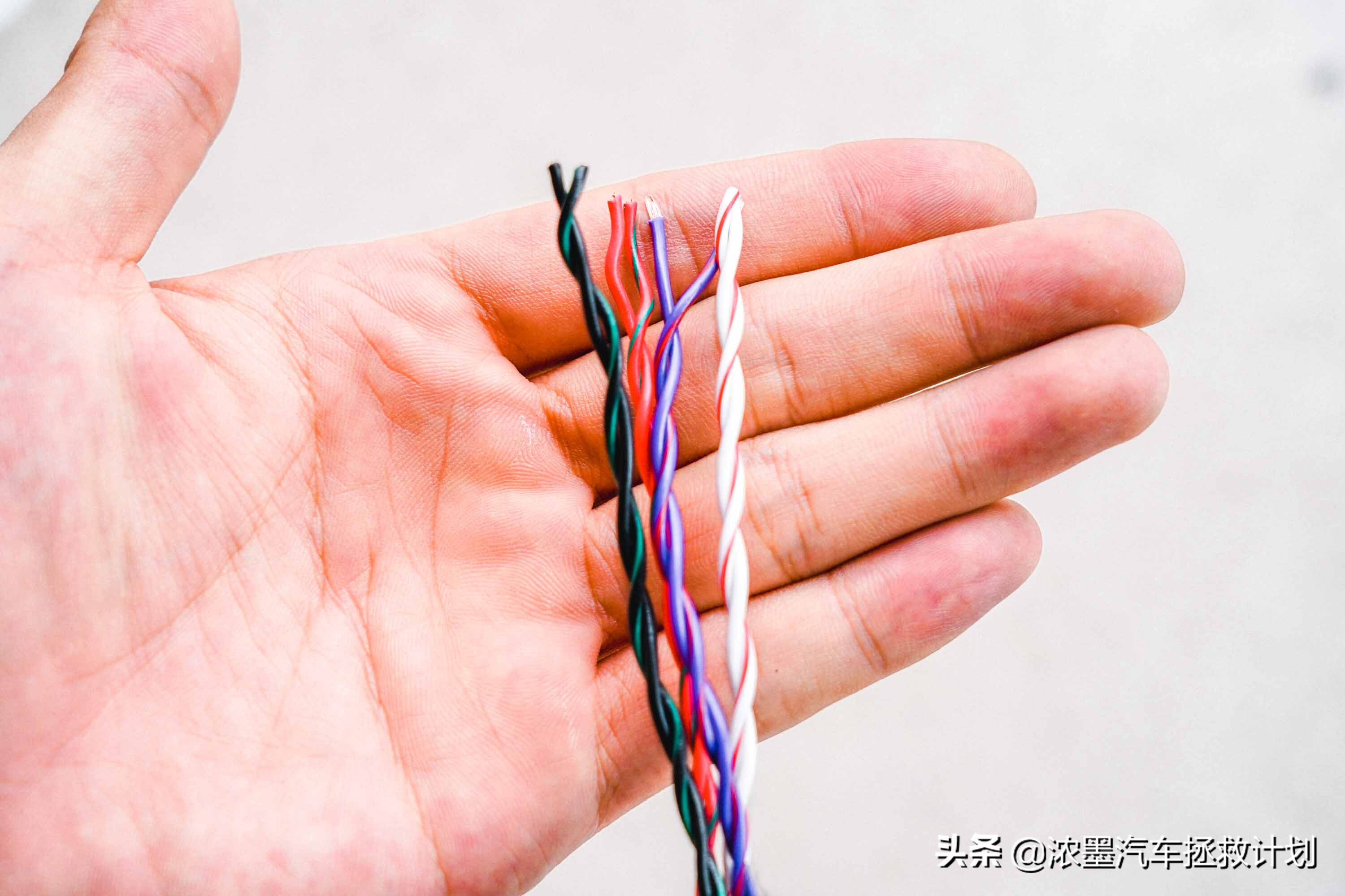 一代经典丰田普瑞维亚,丰田普瑞维亚依然经典