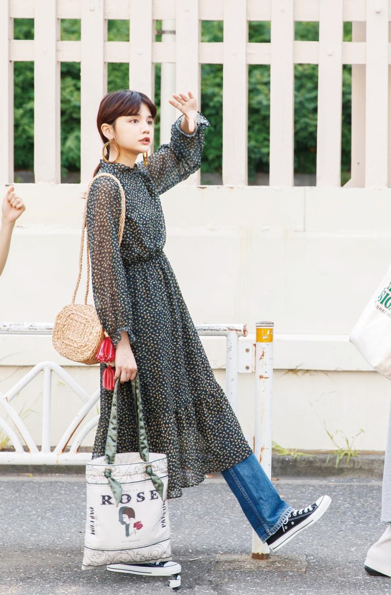 穿搭平价学生党微胖小个子博主,日本受欢迎的小个子模特