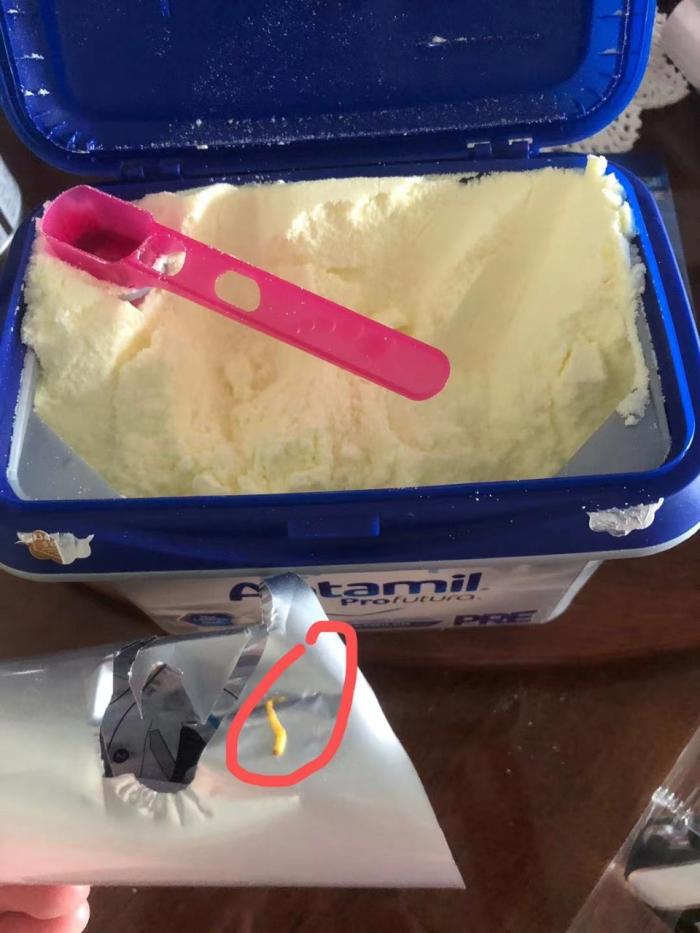 进口奶粉死虫活虫事件案例分析,进口奶粉有活虫怎么处理