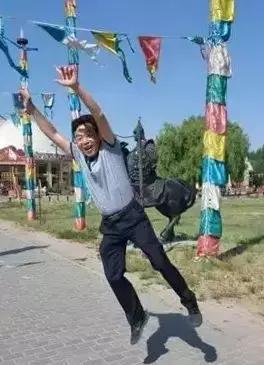 爸妈的拍照技术差距有多大,爸妈一起拍照姿势