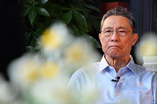 日本老人飙车,八十岁老太太饮酒网红