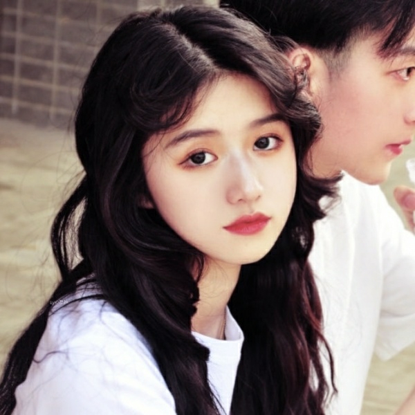 情侣头像是给对方的一个安全感,情侣头像温柔且坚定善良并勇敢