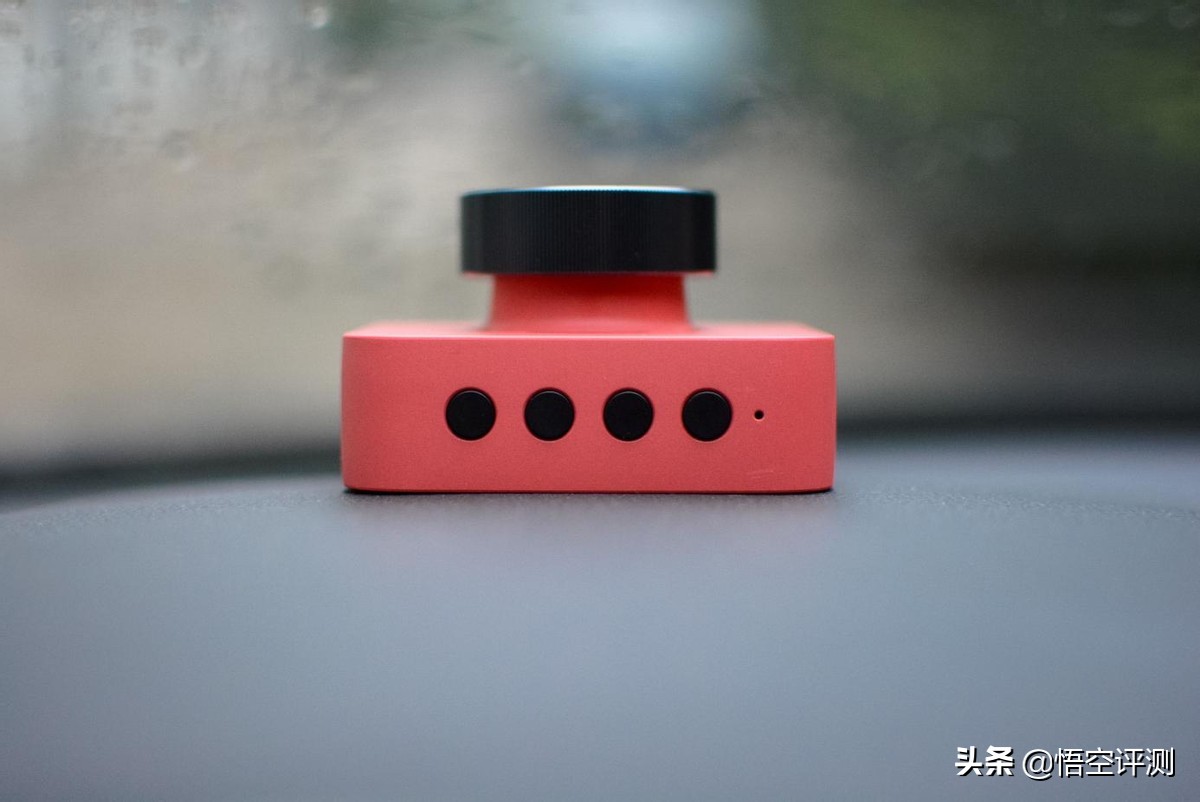 电子狗行车记录仪小汽车,70迈行车记录仪改装实时监控