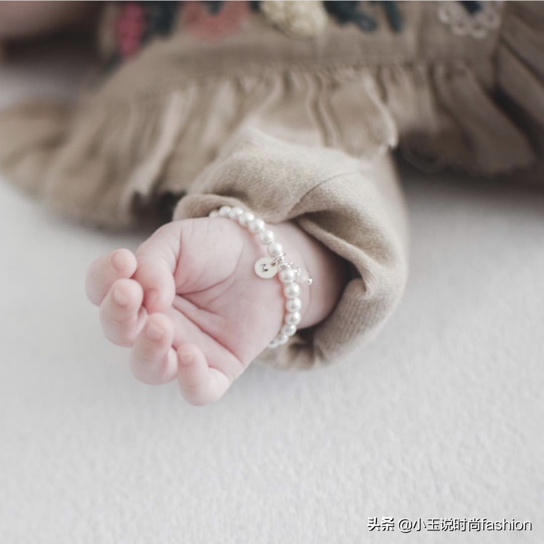 初生婴儿送什么长命锁,初生婴儿长命锁一套