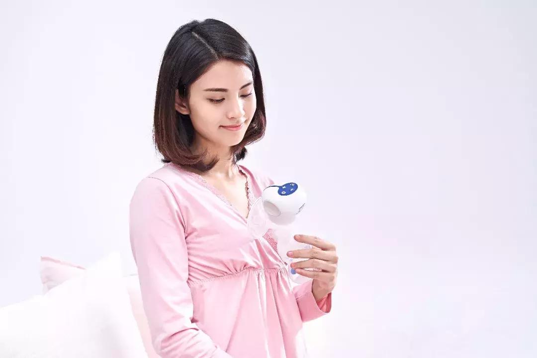 产后喂母乳怎么防止胸部下垂,产后胸下垂没弹性怎么办