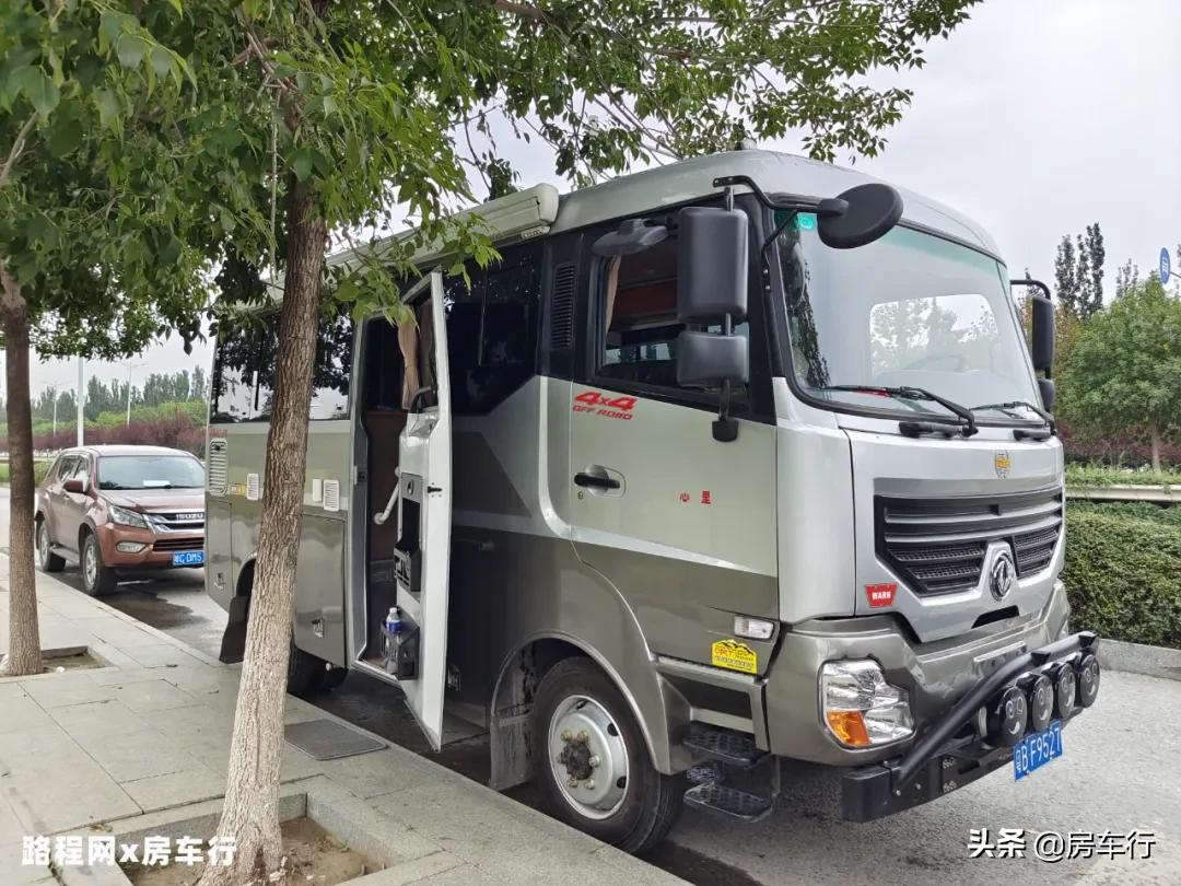 东风四驱挑战者越野房车试驾视频,东风挑战者四驱越野房车