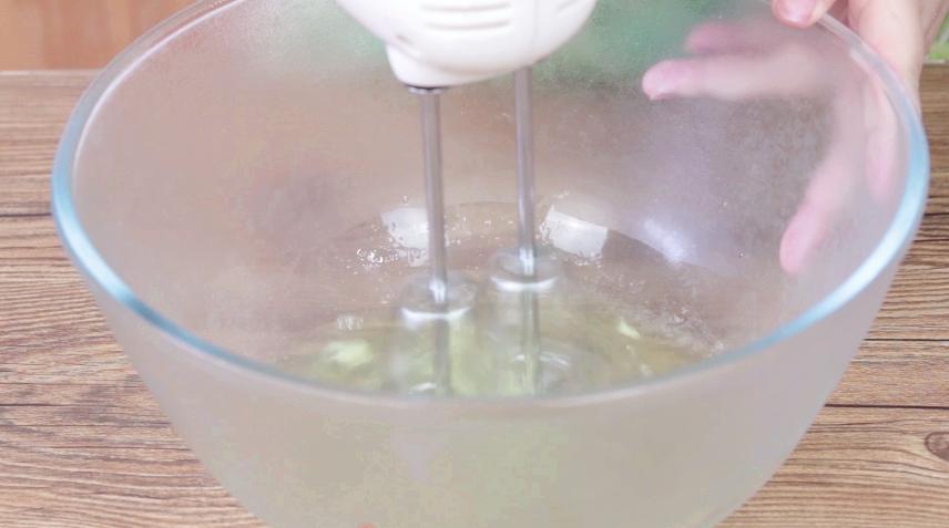 巴斯克芝士蛋糕加热吃还是冷藏吃,自制无烤箱的芝士蛋糕好吃到爆