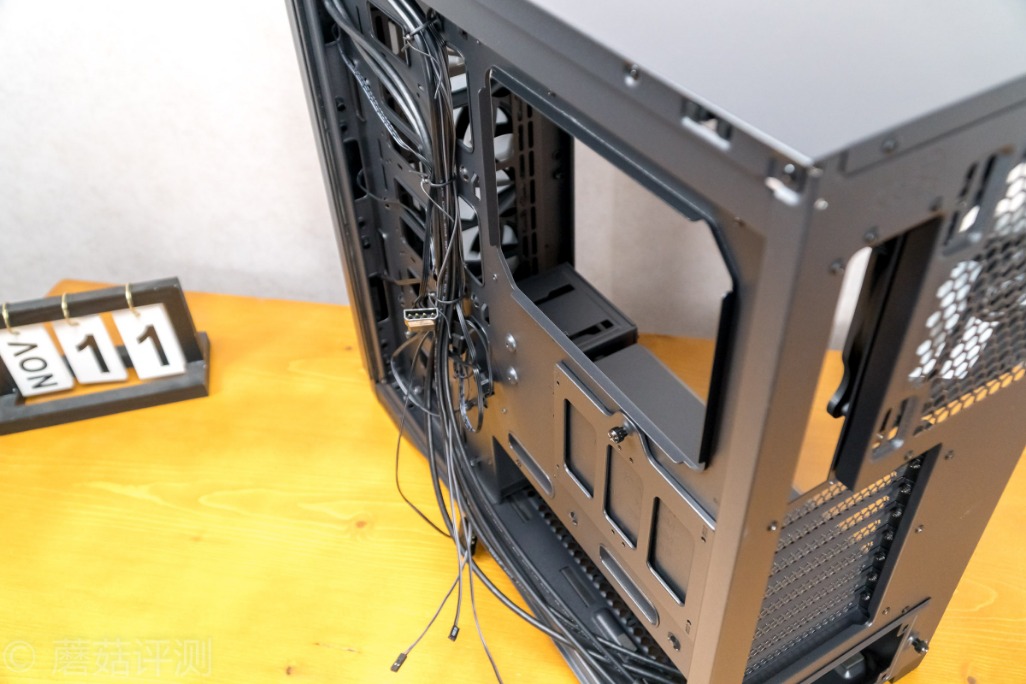 安钛克p101机箱,塔式机箱安钛克