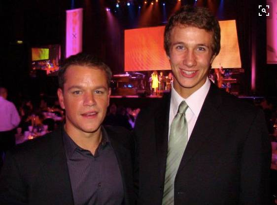 用零花钱给非洲挖了1000多口井，只因孩子的眼泪是那里最干净的水