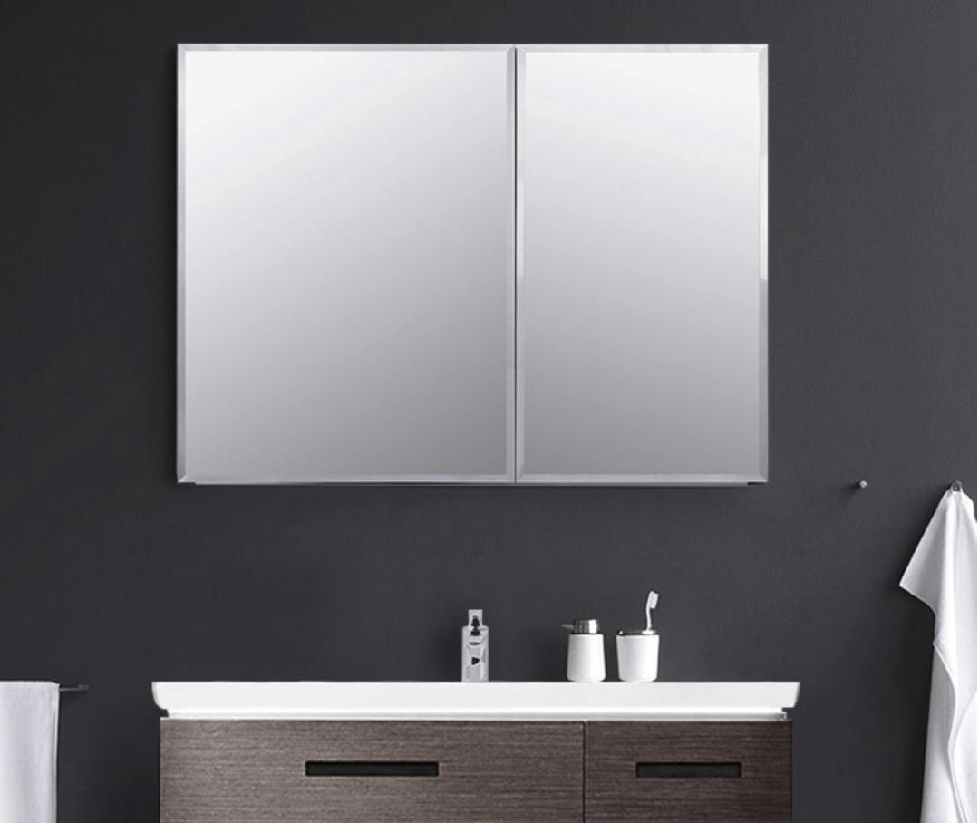 卫浴柜和浴缸哪个好用一些,卫浴选购