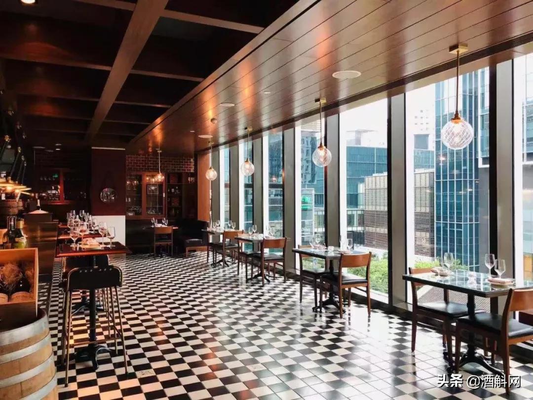 王逢源：市场遇冷，酒水销售惨淡，静安香格里拉是如何逆势上扬的