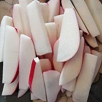 一罐酸菜，是四川的味道，是外婆的味道是我最爱吃的川菜