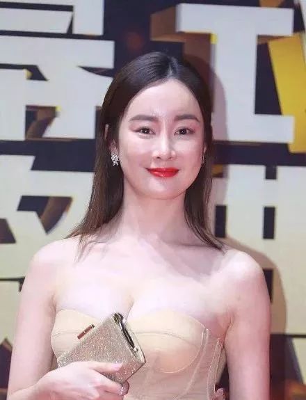 赵薇直播红酒行业,赵薇抖音直播卖红酒