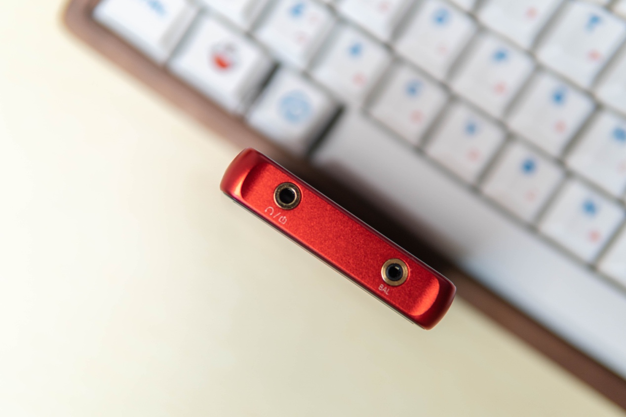 可能是千元价位中最能打的*放播**器，海贝R3Pro性能小钢炮