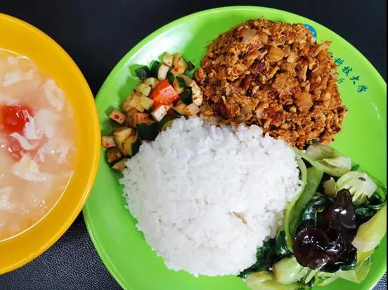 四川超级大学！坐拥15大网红餐厅，中央空调、电梯、免费网络全覆盖！