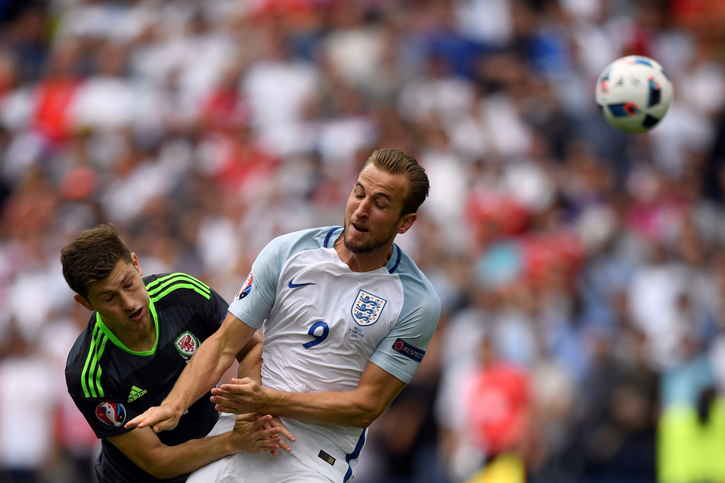 欧洲杯英格兰哈里凯恩进球几个,欧洲杯凯恩丢失空门