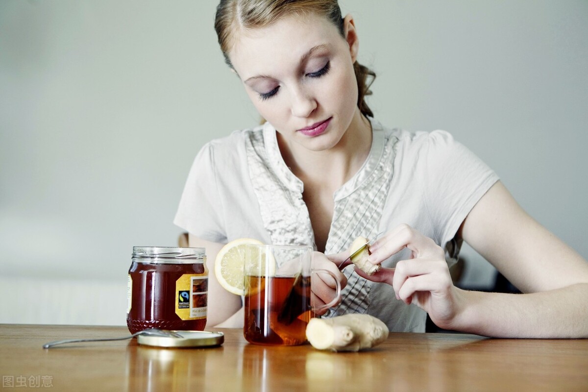 患上胃溃疡要如何进行护理呢,得了胃溃疡有什么症状