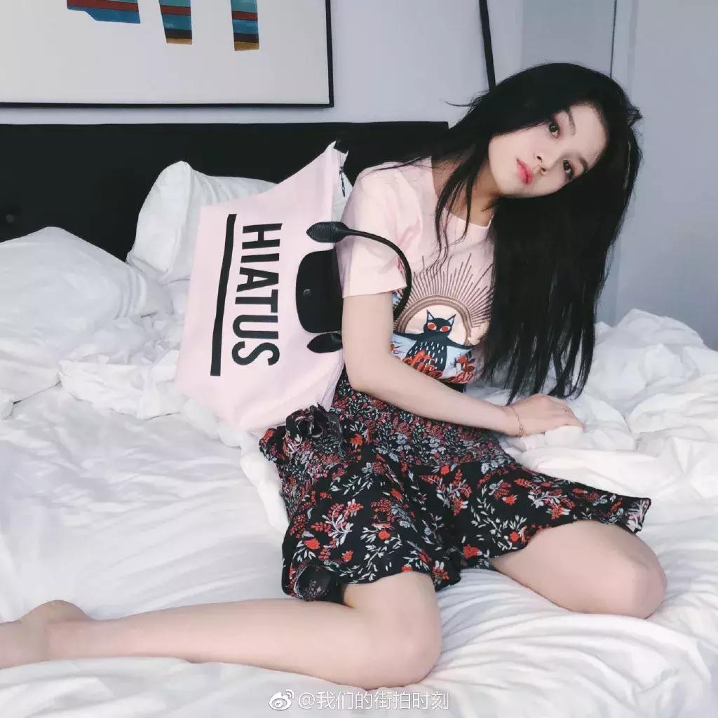 碎花裙泫雅风,lisa泫雅风衣服