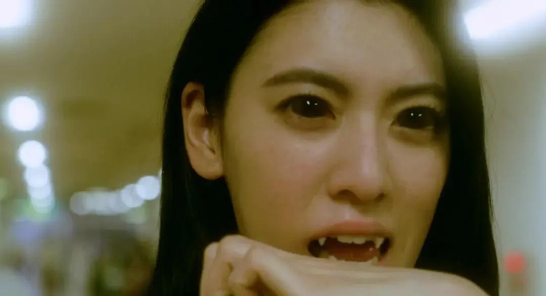 贞子大战伽椰子爬楼梯片段,贞子大战伽椰子的拍摄现场