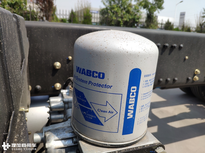 德龙轻卡k3000潍柴160怎么样,德龙新m3000s载货车9米6