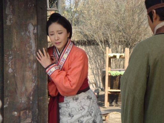 品读40句带笑经典古诗词名句,10首幽默诗词且看诗人段子手