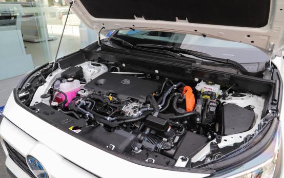 新车详解丨数据解读RAV4荣放,可靠、省油但这些短板值得一说