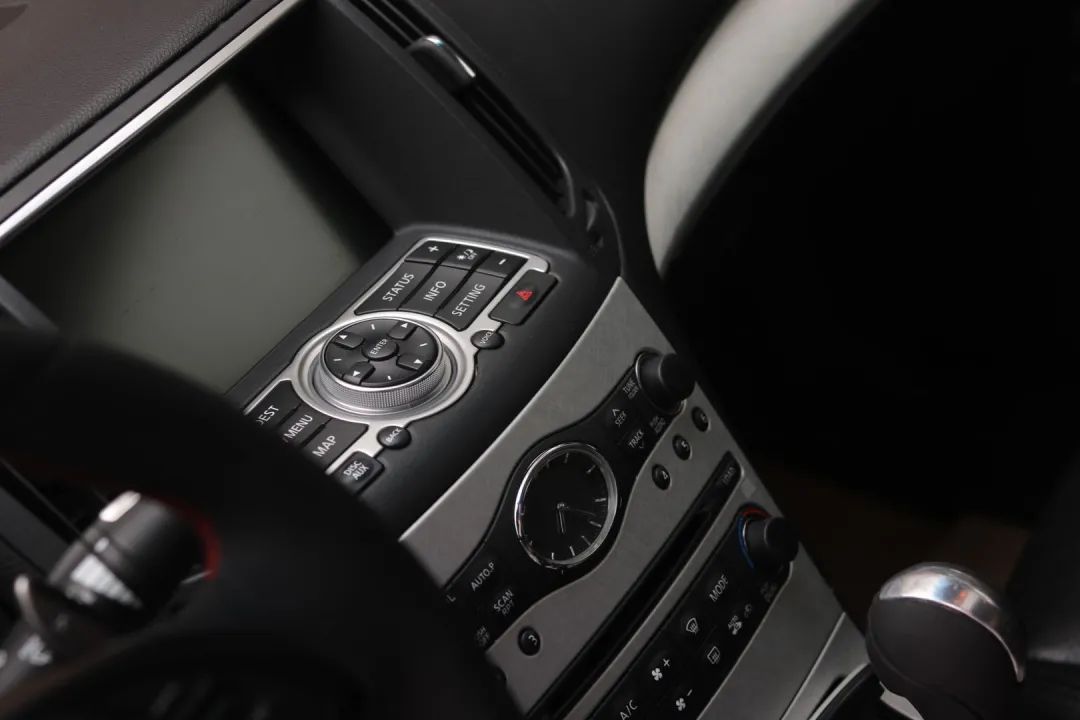 英菲尼迪g37s翻新,翻新英菲尼迪q70l