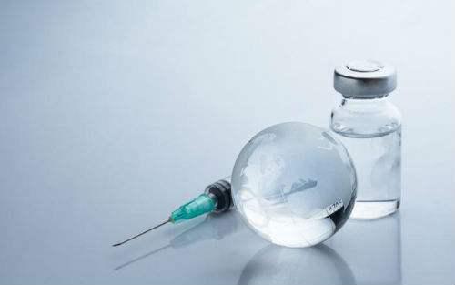 英国男子气冲冲驱车4小时*市黑**交易试剂盒碰上假货“口吐芬芳”