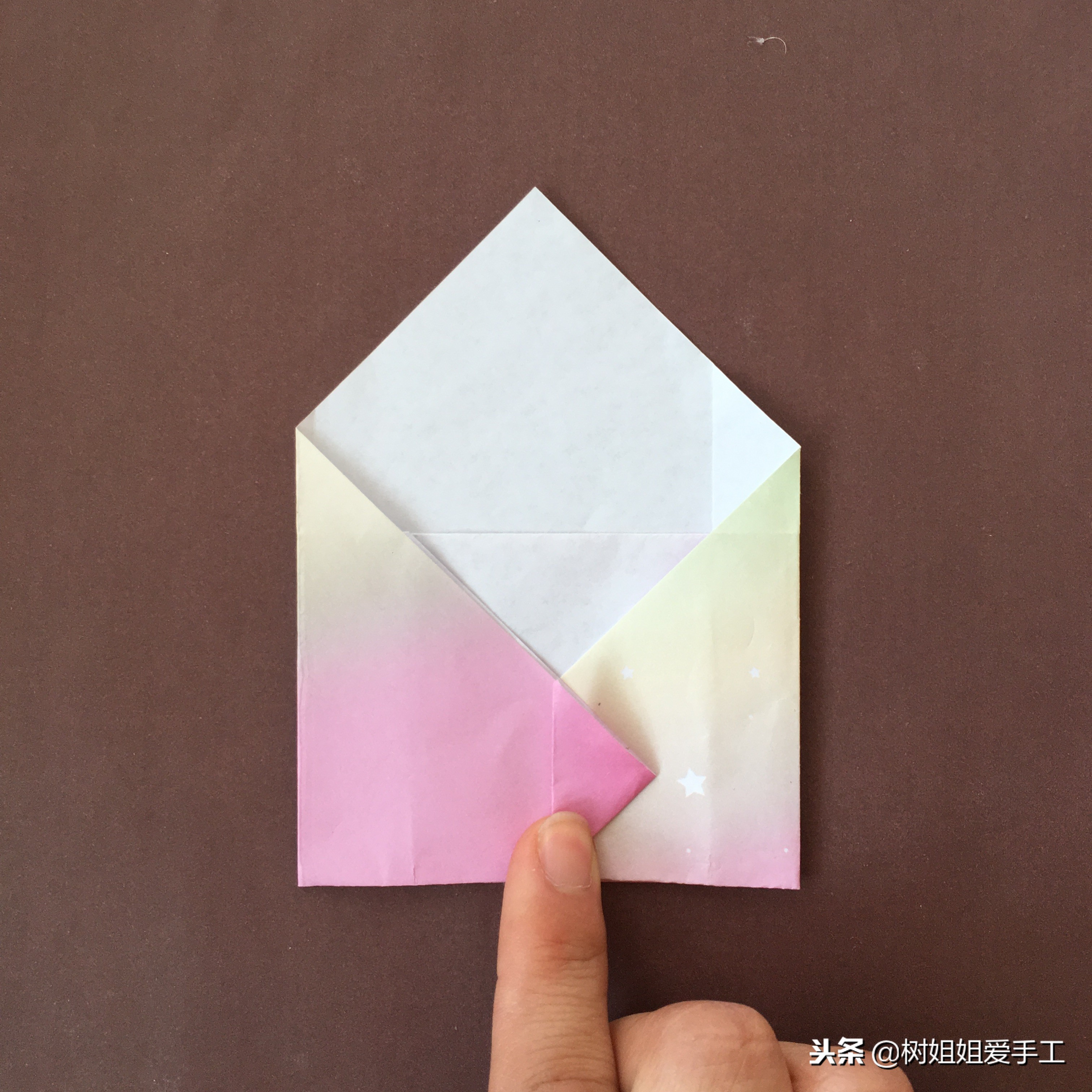 带翅膀的信封手工折纸,亲子折纸卡纸