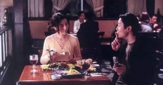 手机里的情感纠葛,手机里面的情感纠葛