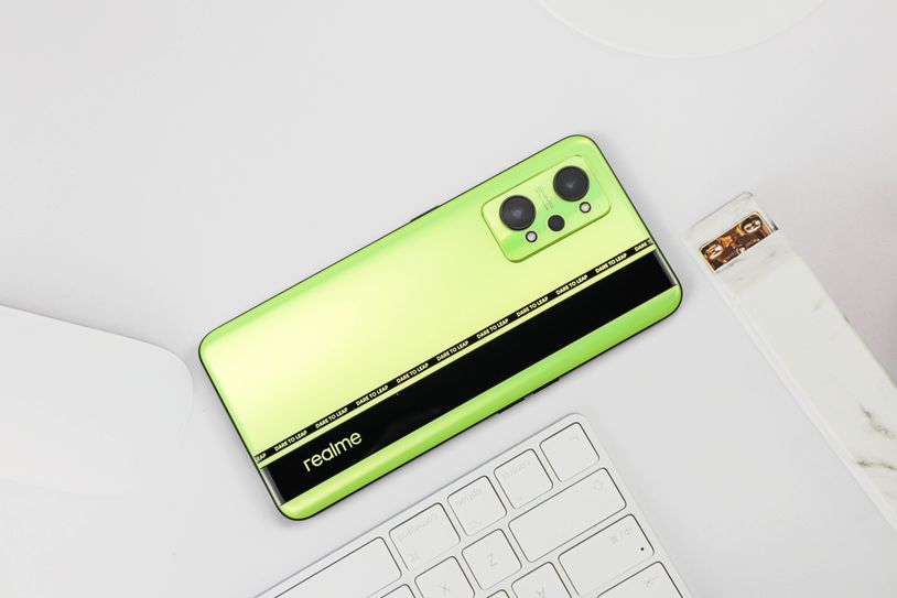 realme870鎵嬫満,realme870