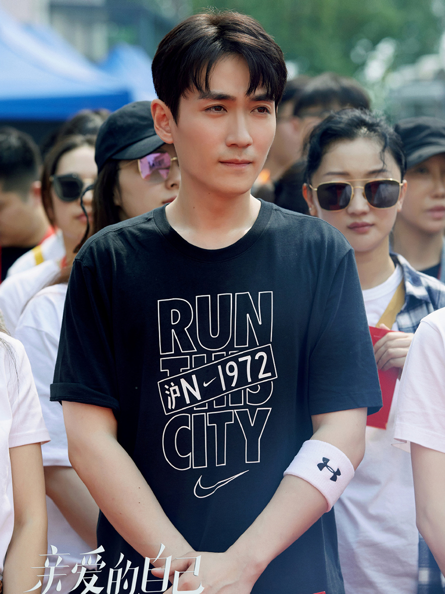 朱一龙穿法,33岁朱一龙有多迷人