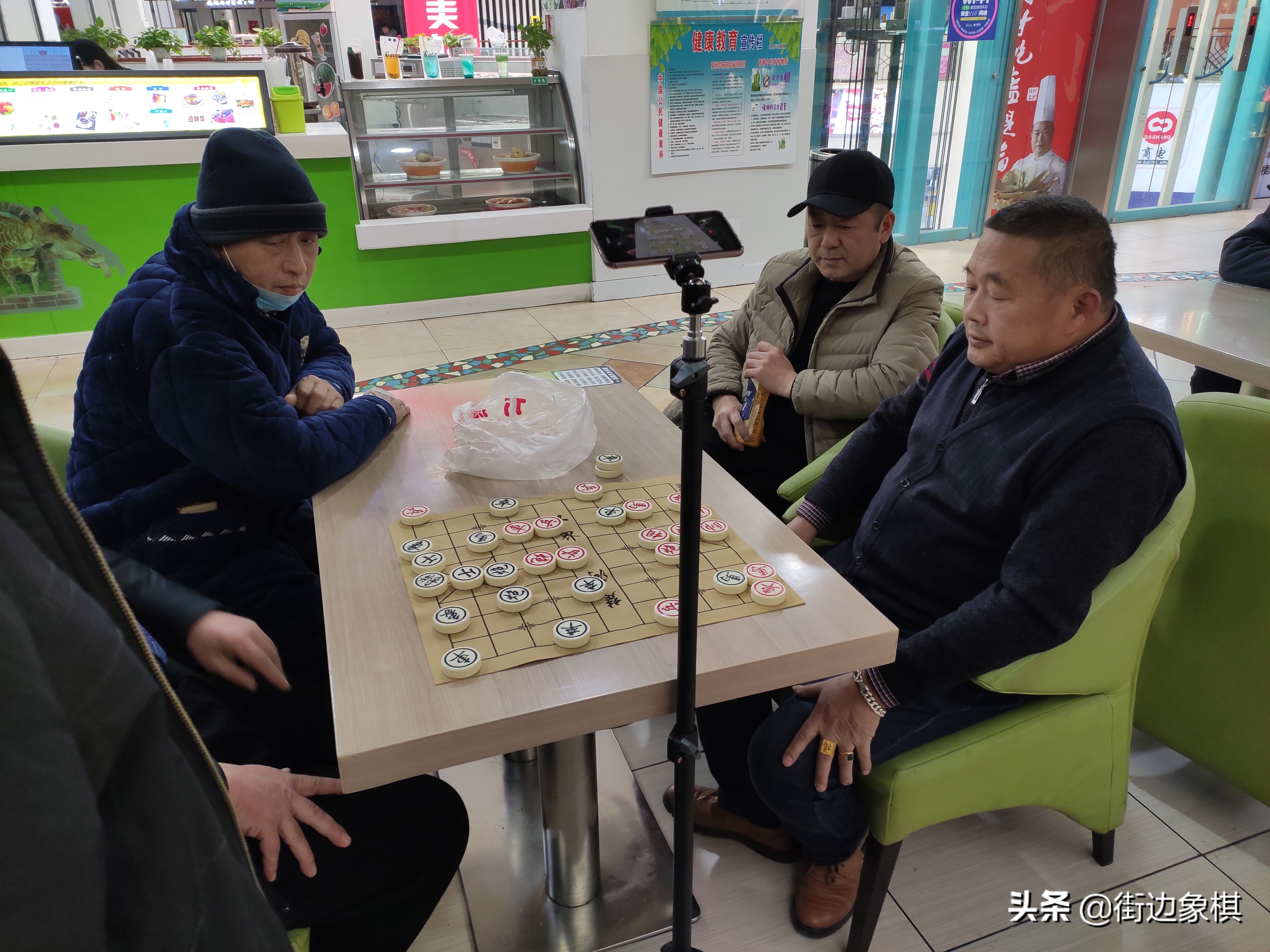 20191205新乡市棋迷风采，天天看