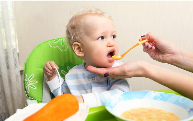 宝宝米粉该怎么选？并非越贵越好，5个常见错误家长需要及早改正