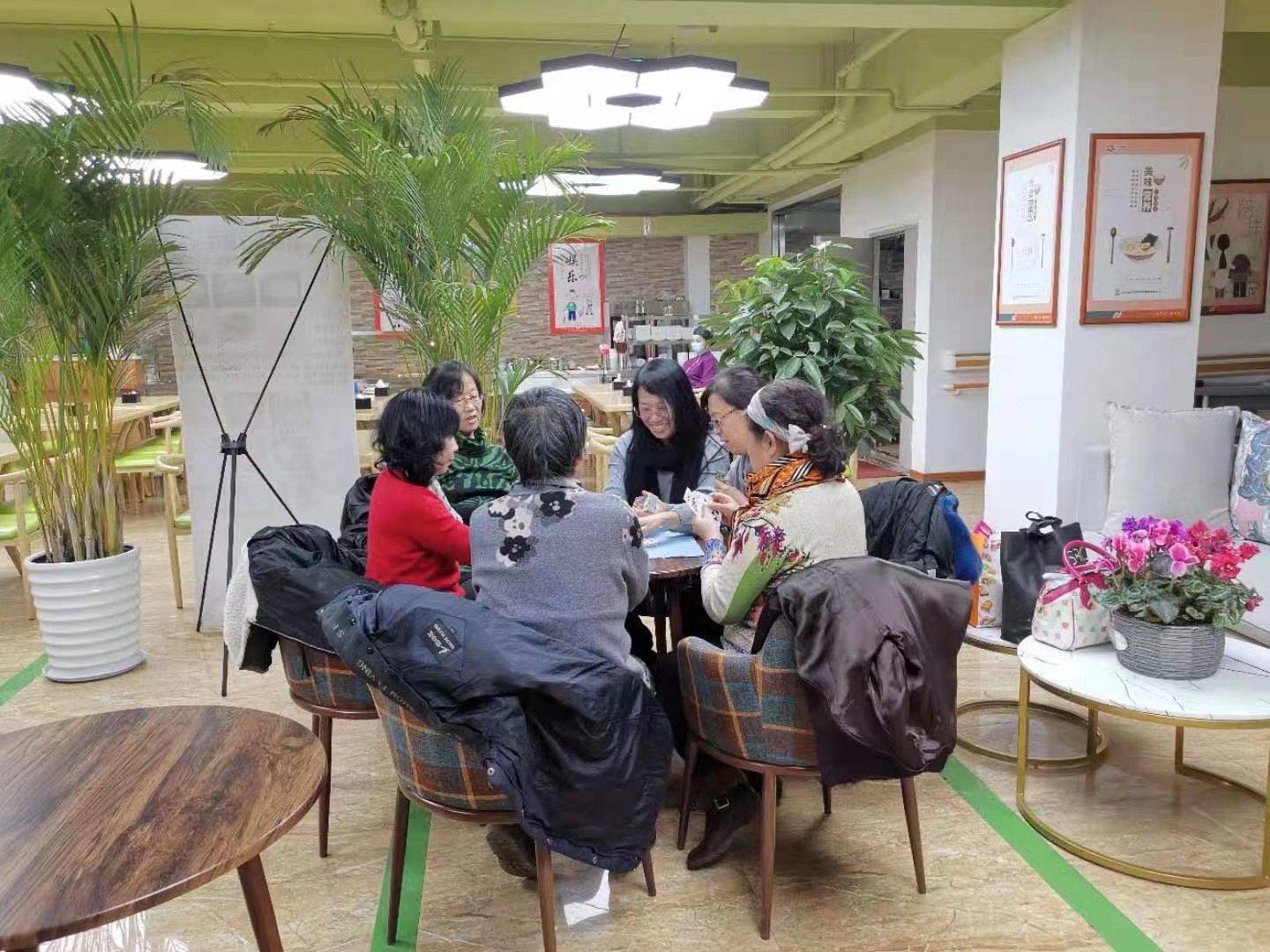 沈阳老人居家养老服务,居家养老健康服务