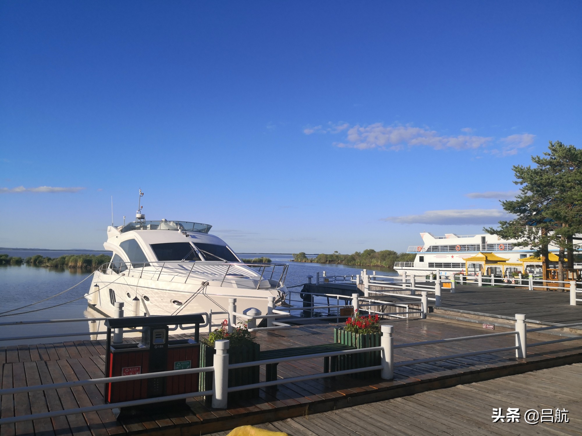 中俄边界兴凯湖,看似汪洋大海其实水深仅十米