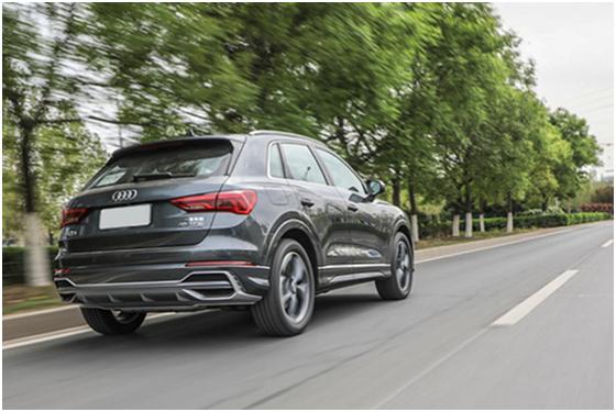 奥迪q3sportback和宝马x1,试驾车奥迪q3