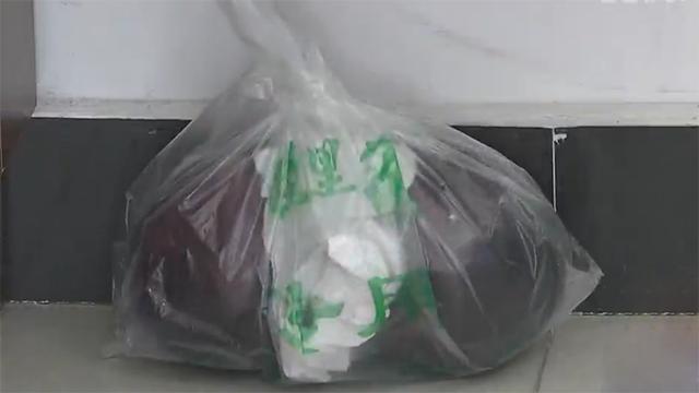 挑选茄子的方法看形状 (怎么挑茄子最准)