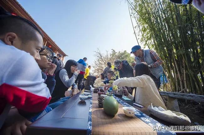 在自己县城工资低怎么办,在城市里工资少怎么生活