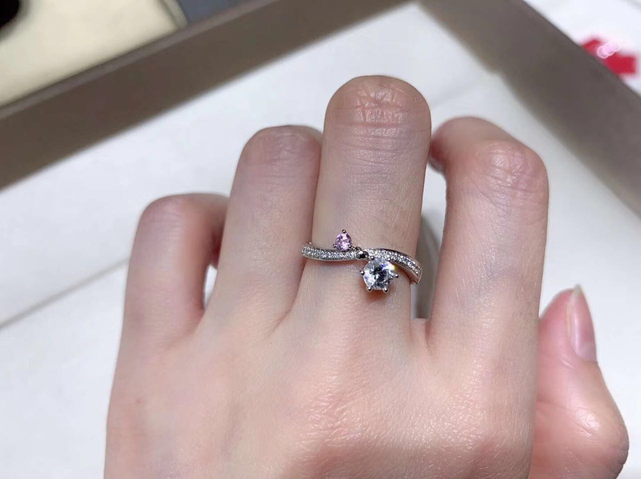 au750pt950和pd950哪个更值钱,钻戒pt950是什么意思多少钱