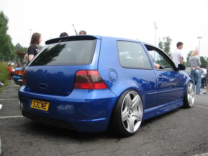 普通车如何改轮圈 (汽车可以改轮圈样式吗)