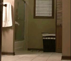 踩上去像云一样软的拖鞋,超级舒服踩在云端的拖鞋