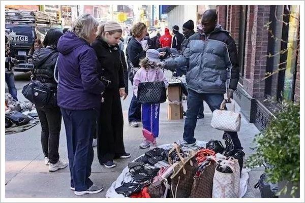 你的lv包包里有什么,你的gucci是真是假