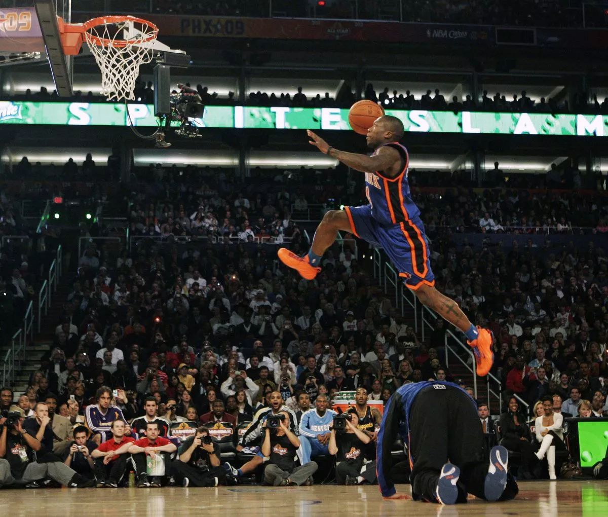 弹跳力是天生还是后天练,弹跳力是天赋决定的吗