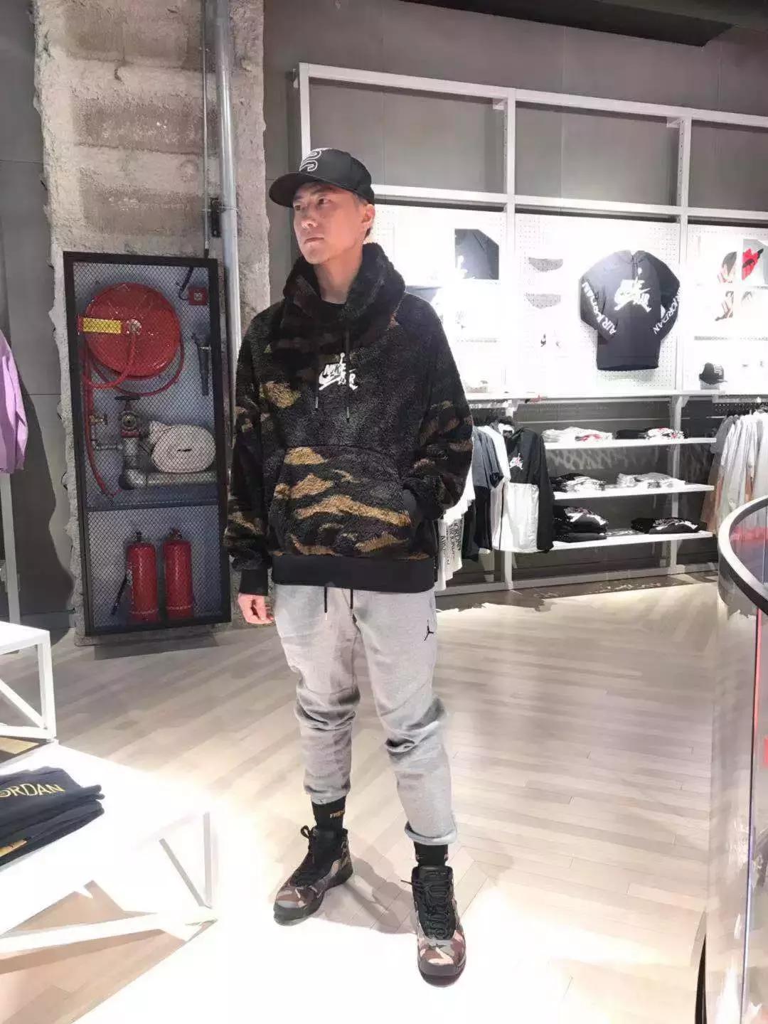 你还记得你是因为什么而爱上球鞋的吗？