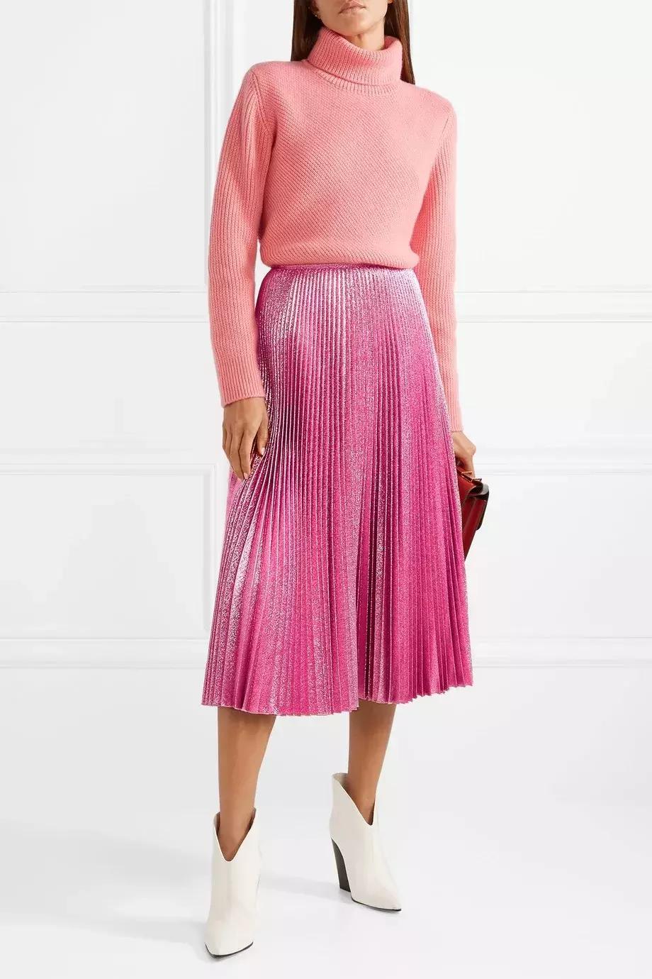 裙摆大衣怎么穿好看,大衣里面的裙子怎么穿