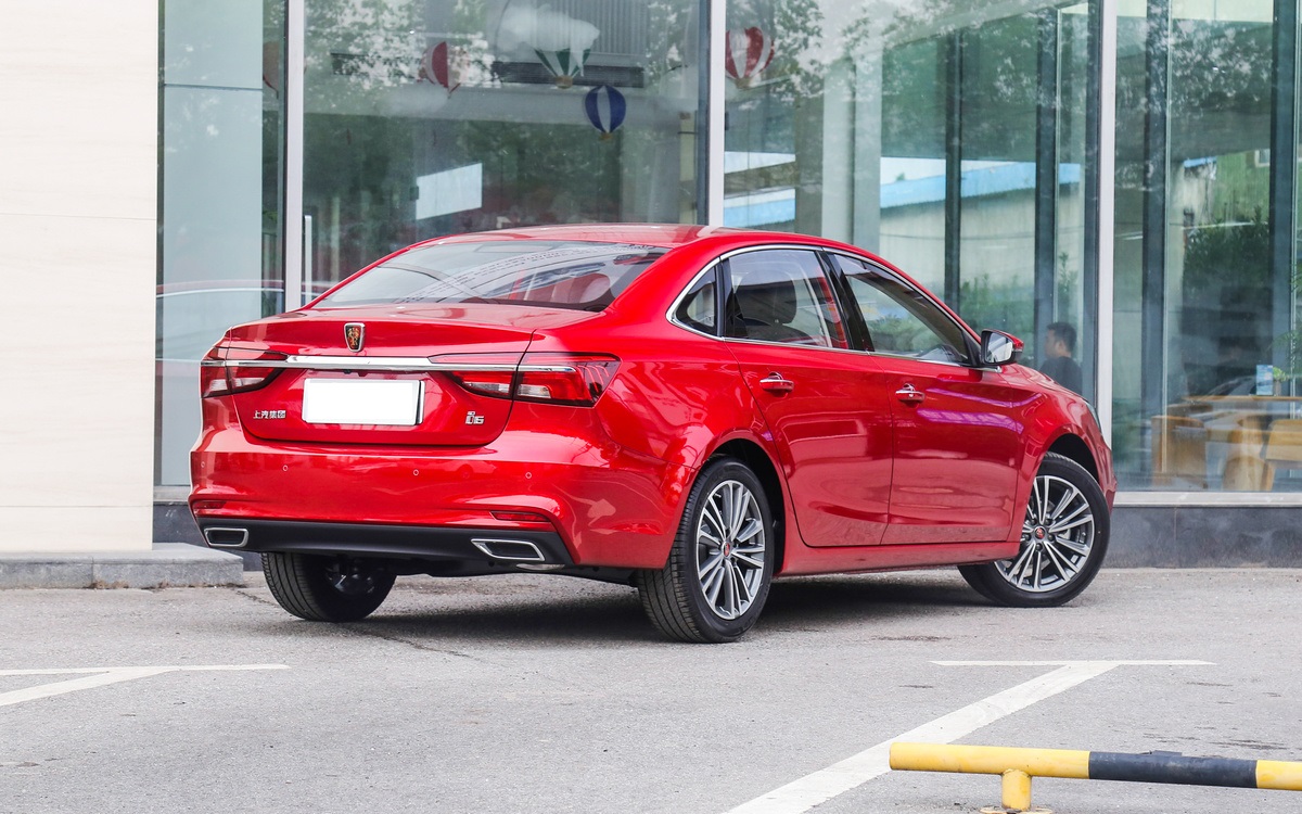 荣威i6同级对比,荣威i6深度体验