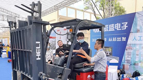 濞佺洓鍙夎溅闃叉挒绯荤粺,ai鍙夎溅瀹夊叏绯荤粺